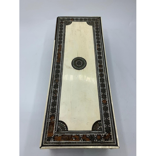 71 - Victorian Anglo-Indian ivory trinket box, 26x10cm some age related marks