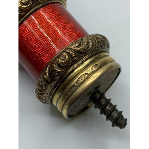 86 - RUSSIAN LATE 19TH CENTURY SILVER BEAR'S HEAD CANE HANDLE WITH JADE (NEPHRITE) AND RUBY DECORATED WIT... 