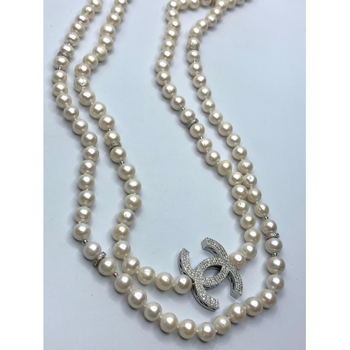 559 - Extra Long String of Pearls with Channel 'style' interlaced 'C' Clasp, 160cm