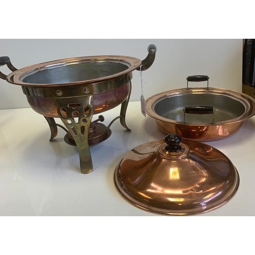 219 - Vintage copper and brass OIL BURNER for food warming.  29 cm diameter.  24 cm high.