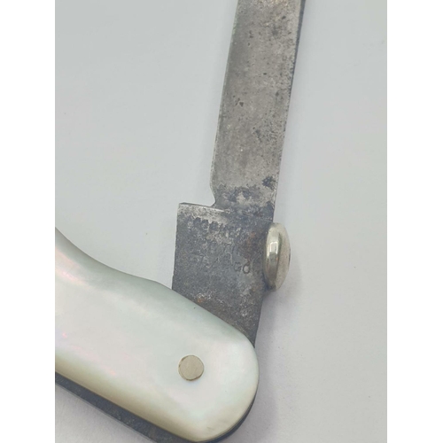 303 - Vintage ladies pen/fruit knife. clear marking for MacPherson Brothers, Glasgow. Having twin blades a... 