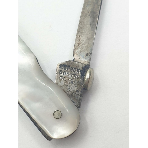 303 - Vintage ladies pen/fruit knife. clear marking for MacPherson Brothers, Glasgow. Having twin blades a... 