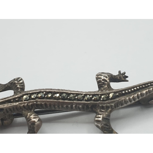 316 - Silver marcasite gecko brooch. Having green periodt coloured eyes. Continental 800 silver. gift boxe... 