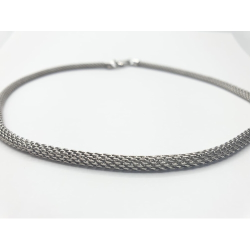 325 - Silver mesh rope necklace. 925 silver. 39cm approx quality piece.