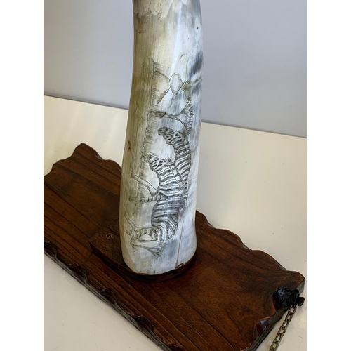 399 - Vintage Scrimshaw Carved Decorative Horn showing Zebra's