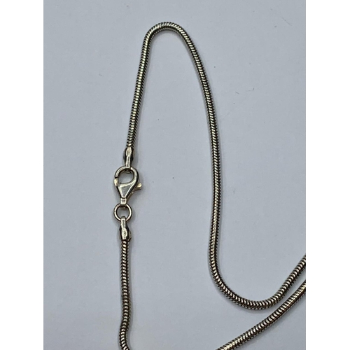 422 - Boxed Sterling Silver pendant and 16 inch chain.