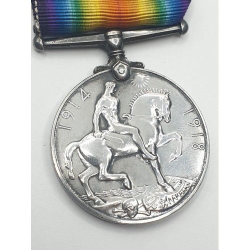 192 - First World War MEDAL awarded to Private F. Bennett of the Queens Regiment.