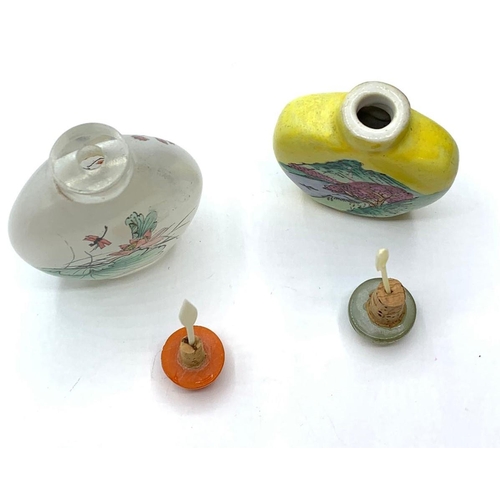 575 - 2x Chinese Snuff Bottles, Complete with Stoppers and Finely Decorated.