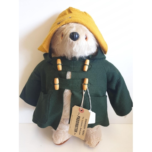 599 - An official genuine PADDINGTON BEAR handmade by Gabrielle Designs, Doncaster, England.  456 cm tall ... 