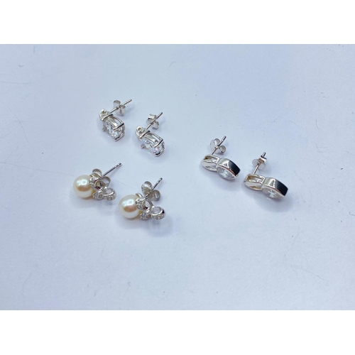 147 - 3 x pairs of silver EARRINGS.