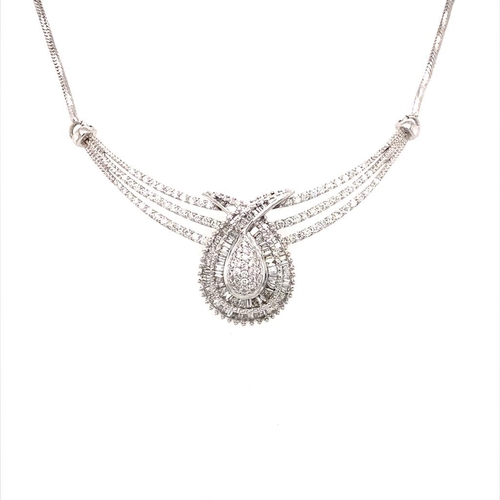 19 - 18ct white gold necklace with diamond cluster pendant (Bagguette cut 0.62ct, G/H colour, VS/SI1 clar... 