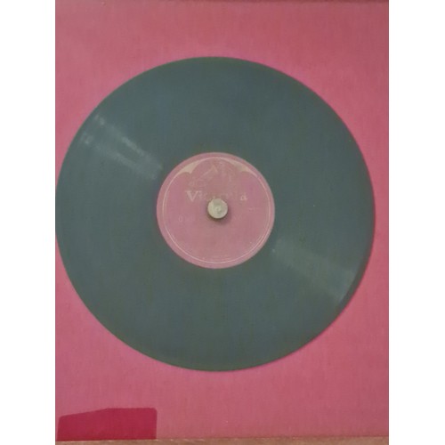 141 - Framed 78RPM record of Caruso (W47CM)