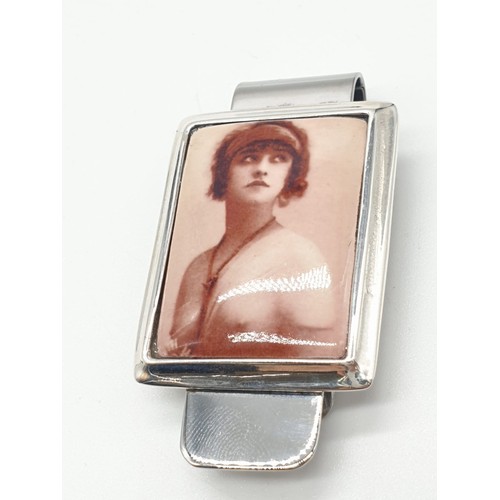 192 - Silver money clip with portrait of Isadora Duncan, weight 23.5g and 5cm long approx