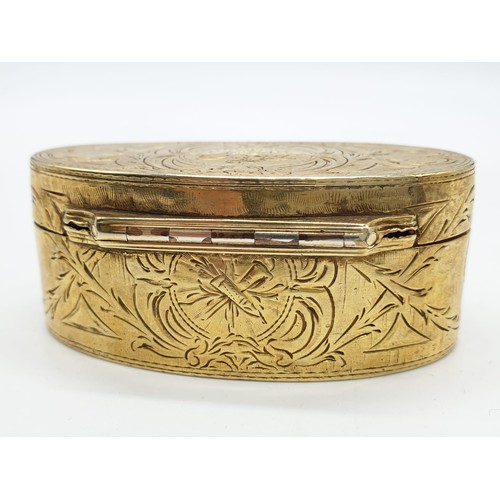 221 - Early European silver gilt patch box, weight 71.2g L6.5cm W3.7cm