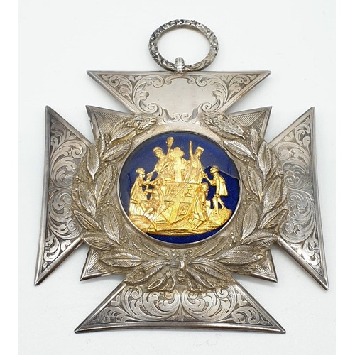 235 - 1865 silver medal with high carat gold crown in original presentation box, weight 100.6g and size 9.... 