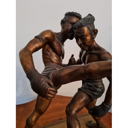 395 - Bronze figure of two MUAY THAI fighters.
H40 W39