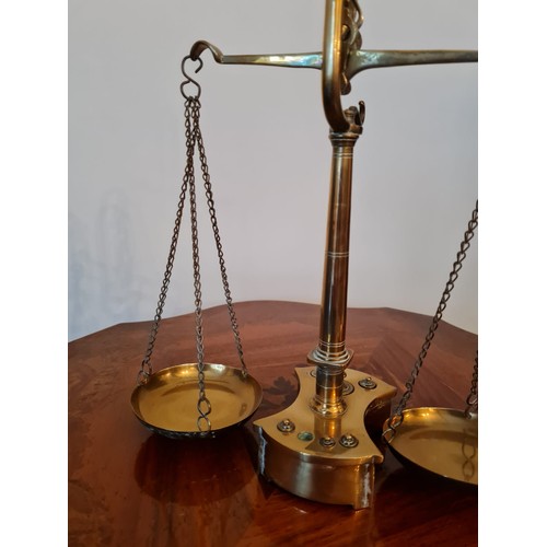 433 - Brass scale of justice design.
W24 H32