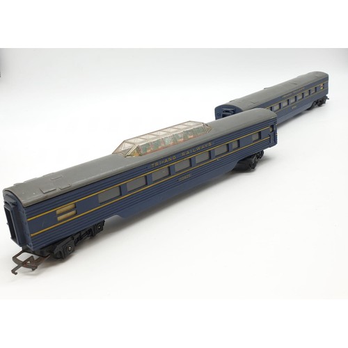 484 - 2 Triang Railway Carriages for OO Gauge