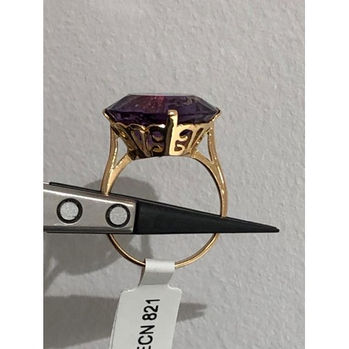 475 - 18k yellow gold ring with amethyst of excellent quality and excellent cut, round shape, around 18 ca... 