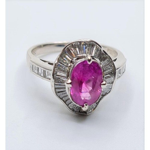 100 - Pink sapphire and diamond ring set in platinum with diamond shoulders 6.6g, size M/N