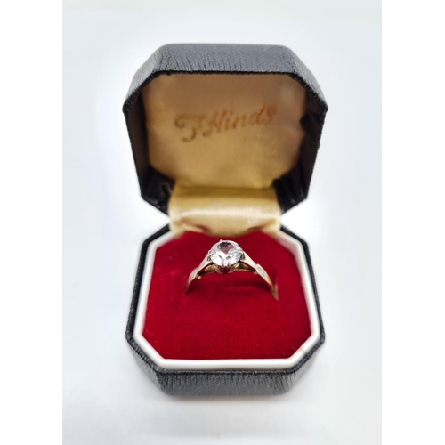 251 - 18ct Gold Ring with a 0.60 white sapphire set in Platinum 2.3g size N