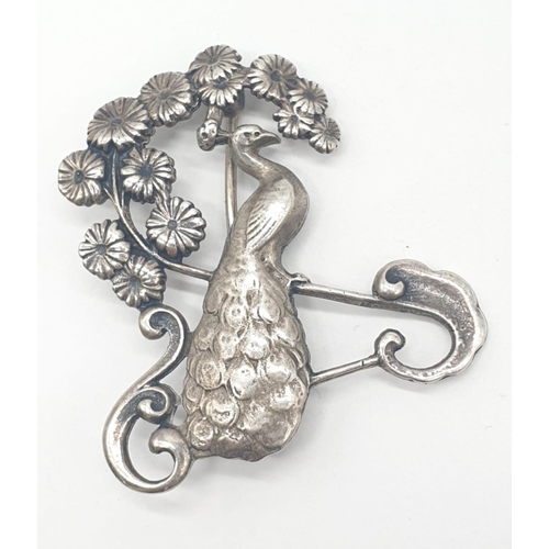 346 - Vintage silver peacock brooch, weight 4.44g and size 35x35mm approx