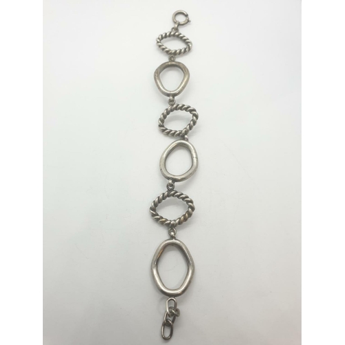 308 - Vintage large hoop silver bracelet, weight 33.28g and 20cm long approx