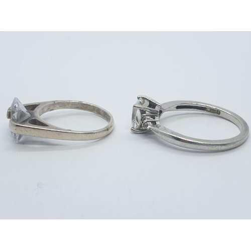 380 - 2x silver rings with squared cut stone solitaire, weight 6.22g and size L and Q