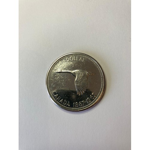 672 - Silver 1967 Canadian flying goose silver dollar, fine condition