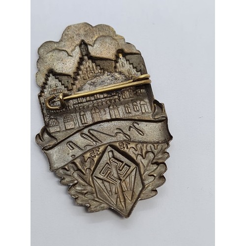 448 - WW2 Nazi Day Badge