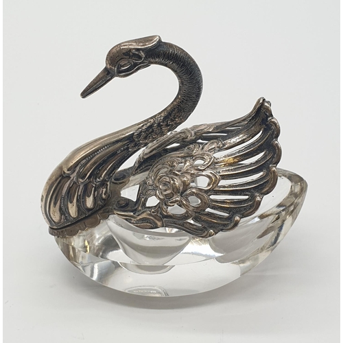 180 - Silver and glass salt in the form of a swan with large pierced filigree wings, continental silver ma... 