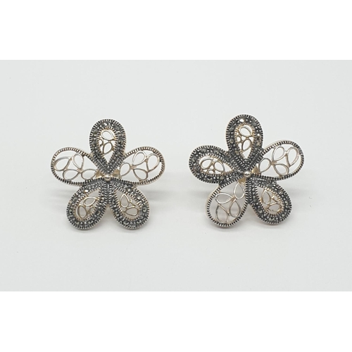 335 - Pair of silver filigree and marcasite earrings in star and floral form, beautifully crafted, 25 x 25... 