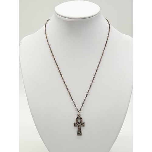 392 - Vintage Silver cross pendant on 40cm long silver chain, weight 5.29g and pendant size 3 x 1.5cm appr... 