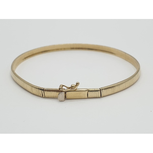 518 - 14ct Italian gold bracelet, weight 7.2g and 16cm long approx