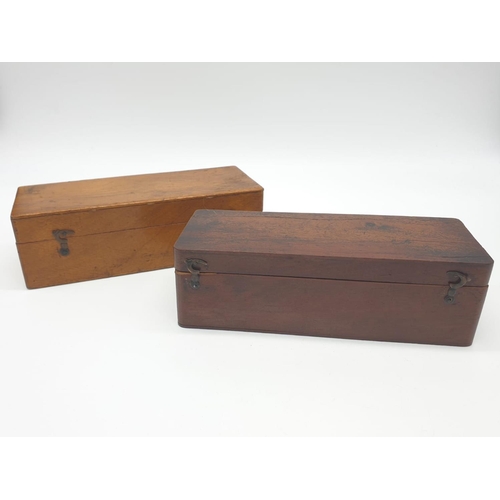 555 - 2x wooden Victorian instrument cases, 17 x 6cm