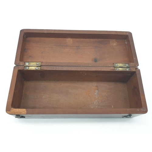 555 - 2x wooden Victorian instrument cases, 17 x 6cm