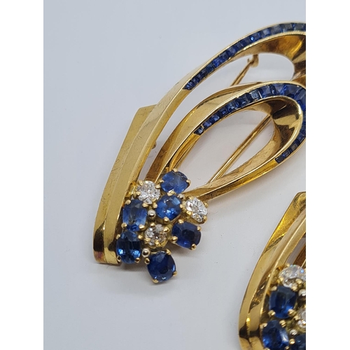 315 - 2x matching 18ct gold brooches with top quality diamonds and sapphires, weight 23.4g and 5cm long ap... 