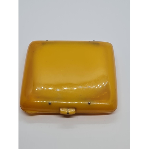 423 - 1940' Bavelite cigarette case, 788cm.