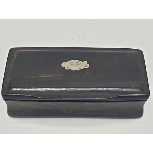 561 - Antique ebony snuff box with silver inlay and some snuff remaining in box circa 1820s, weight 35g an... 