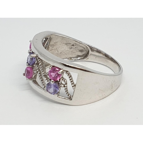 146 - 9ct White Gold Modern Ring with Amethyst and Pink Rubies, 4.5g size S