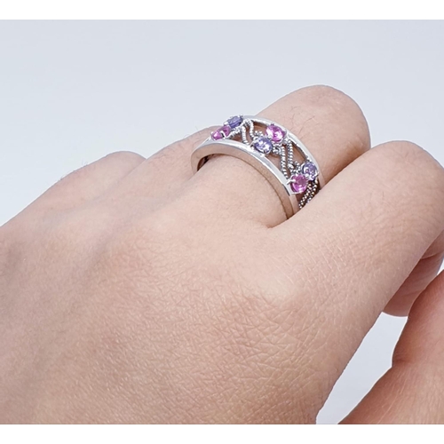 146 - 9ct White Gold Modern Ring with Amethyst and Pink Rubies, 4.5g size S