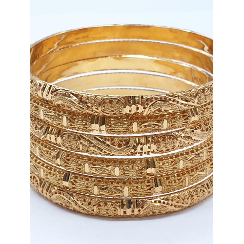 194 - Set of 6x 22ct yellow gold bangle with decorated filigree work, weight 77.1g and 6.5cm wide approx