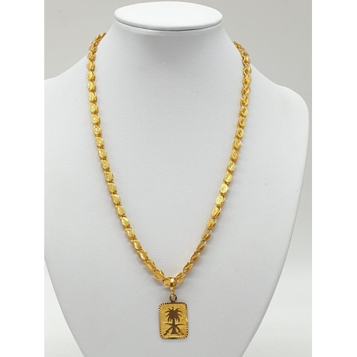 195 - Saudi national crest pendant set in 18ct yellow gold on a 18ct gold 45cm long link chain, total weig... 