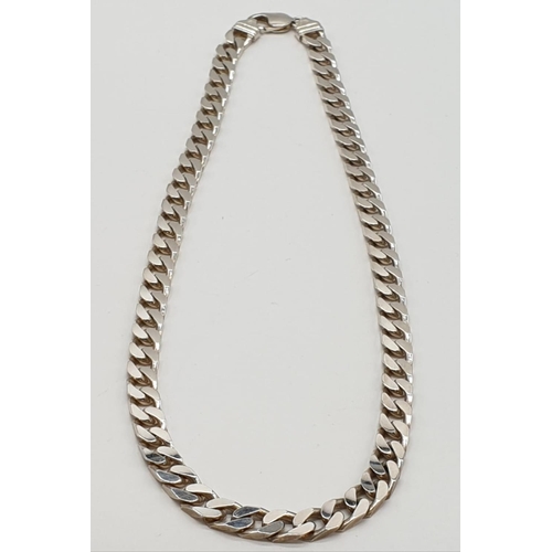 198 - Silver chain. 63.2g. Length 25cm, width 0.5cm