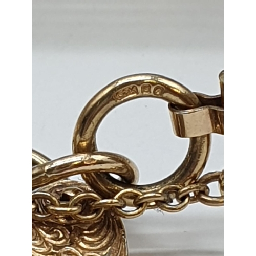 96 - 9ct yellow gate bracelet with heart padlock, weight 26.6g and 19cm long approx