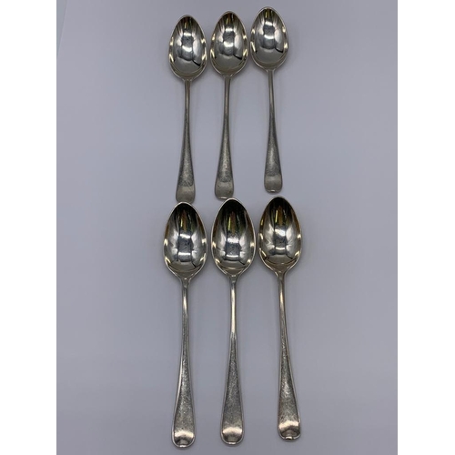 108 - Set of 6 antique silver teaspoons. Hallmarked Docker & Burns, Birmingham 1921. Original lined case i... 