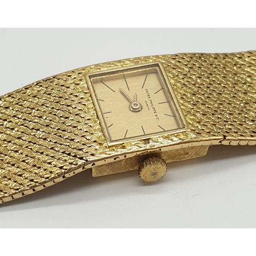 116 - Vintage Patek Philippe 18ct solid gold ladies watch, manual wind 18mm case, length 15.5cm , weight 5... 