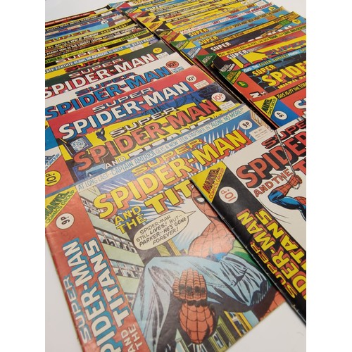 43 - 29 x Marvel comics. 1977 Super Spider-Man and the Titans.