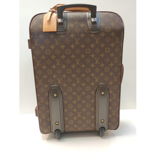 117 - Louis Vuitton, Pegase 55 Cabin Suitcase in brown monogram. Excellent condition. 60cm high.