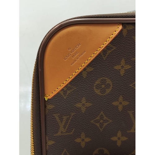 117 - Louis Vuitton, Pegase 55 Cabin Suitcase in brown monogram. Excellent condition. 60cm high.